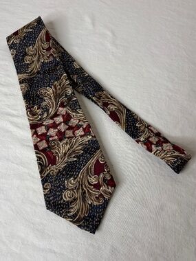 Vintage TABASCO Hot Sauce Mcllhenny Mens 100% Silk Multi Color Necktie Tie USA